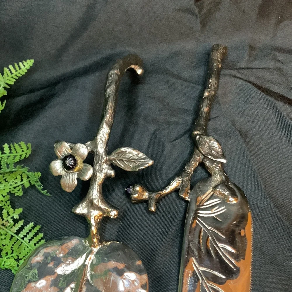 Bombay company amethyst collection silver branch & leaf wedding cake serving set - Picture 3 of 12